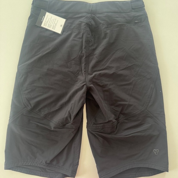 Sombrio Valour Women's Mountain Biking Shorts - Picture 2 of 4